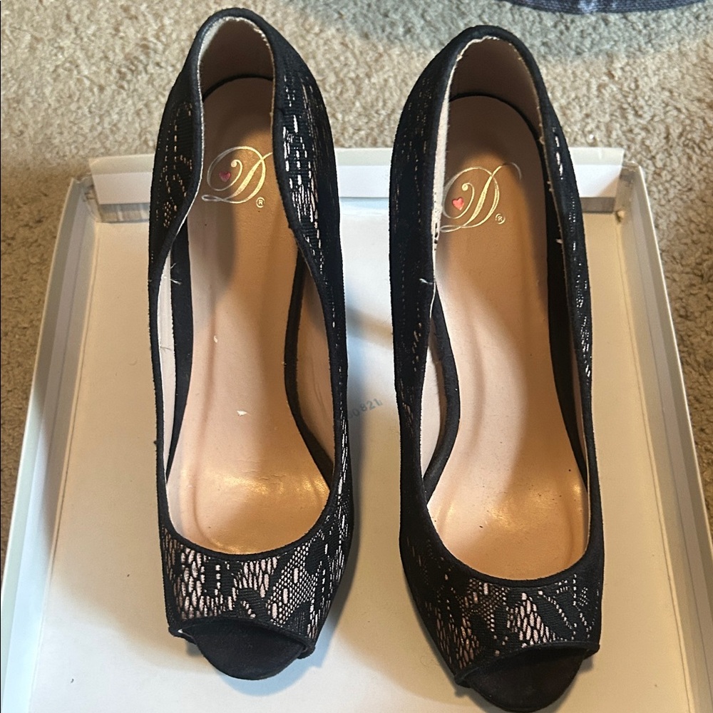 Elegant Black Lace Peep-Toe Heels